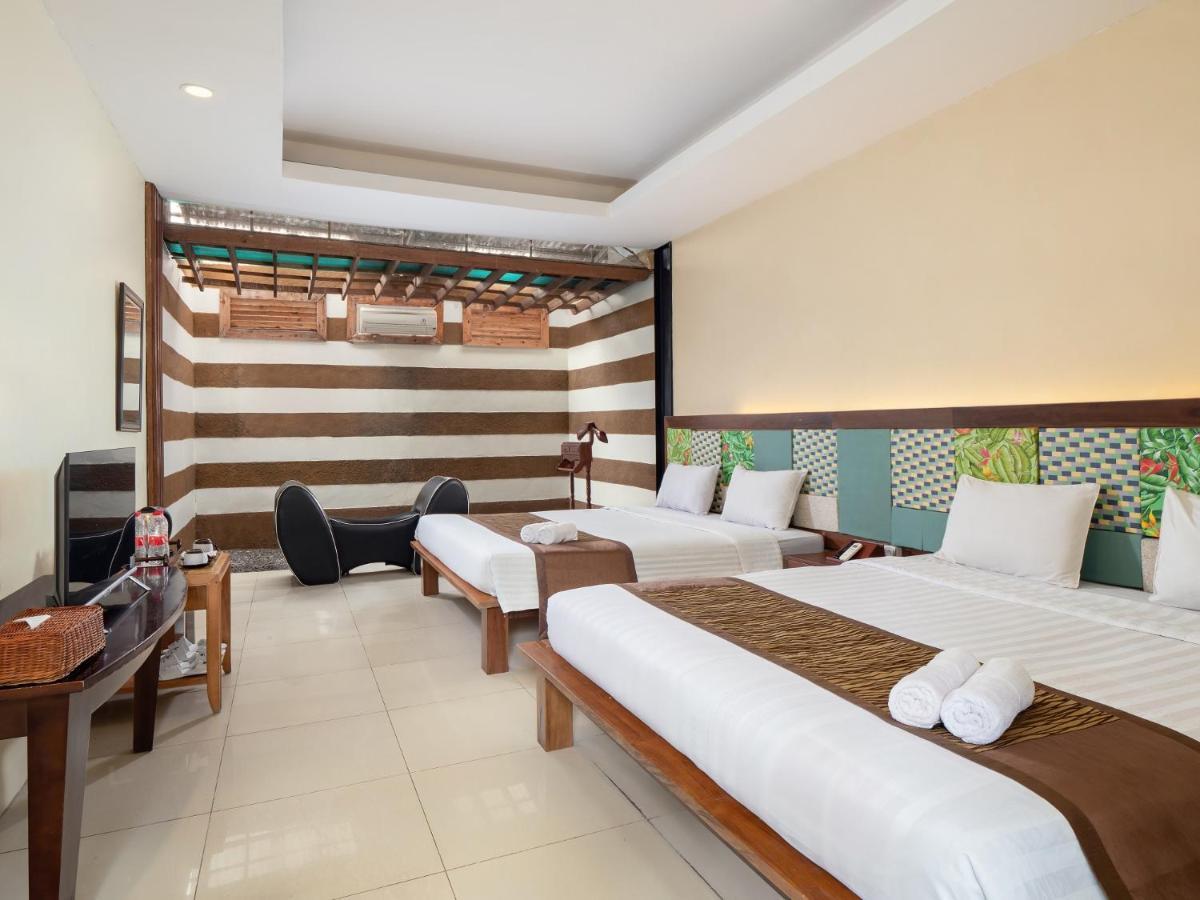 The Village Resort Богор Экстерьер фото