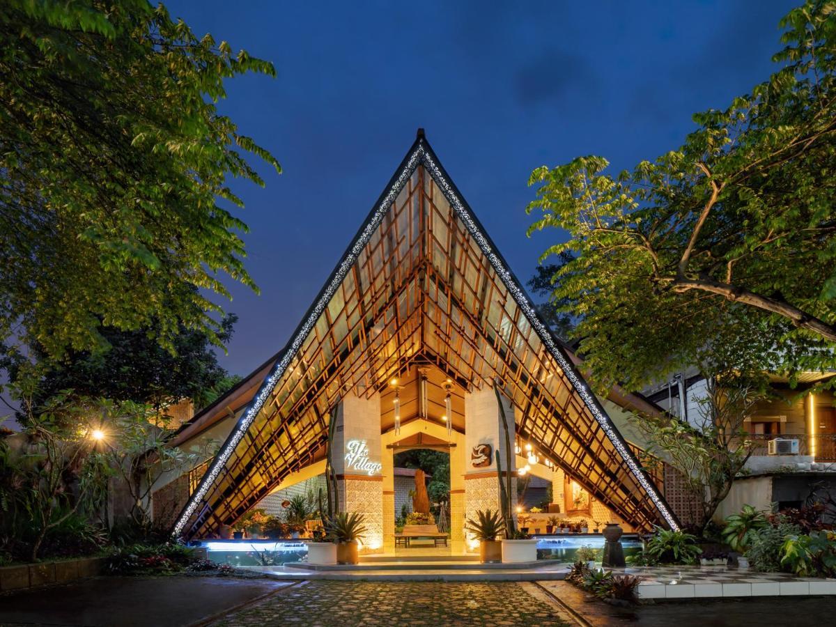The Village Resort Богор Экстерьер фото