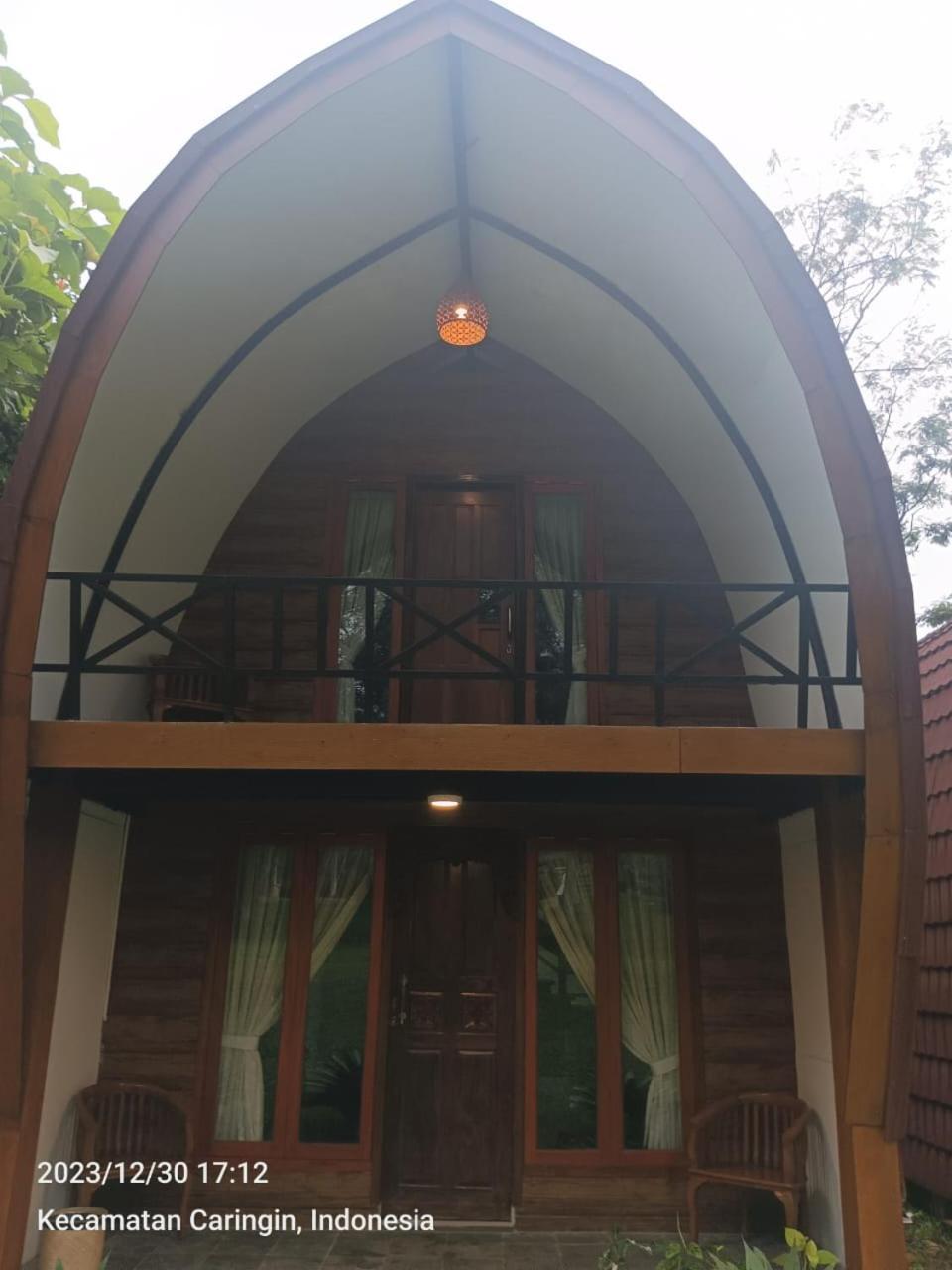 The Village Resort Богор Экстерьер фото