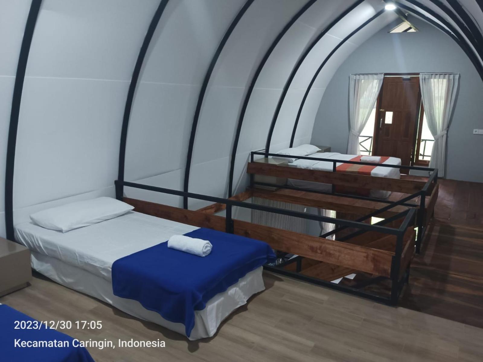 The Village Resort Богор Экстерьер фото