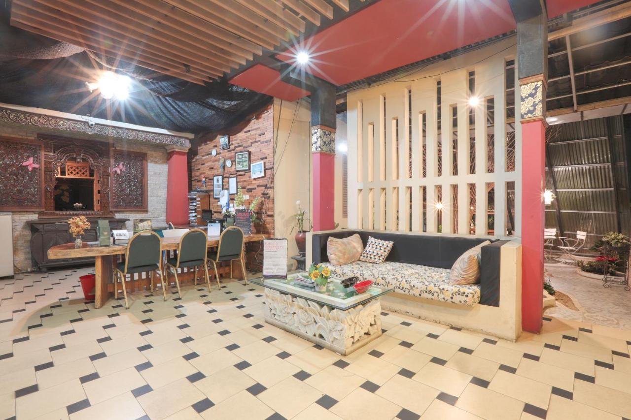 The Village Resort Богор Экстерьер фото